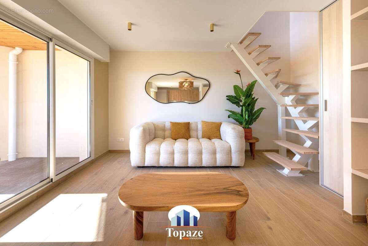 Appartement 60 m² à Saint-Raphael  - photo 6