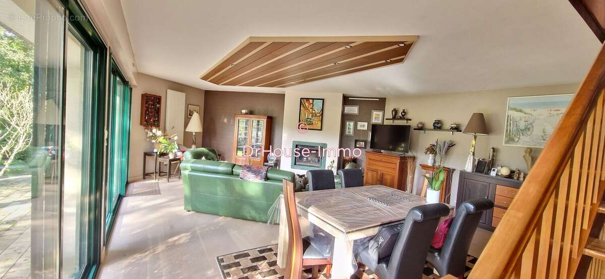 Maison à LANDIVISIAU