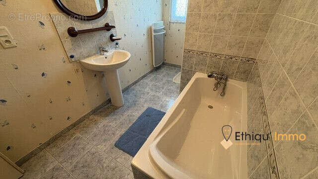 Maison à MARBEVILLE