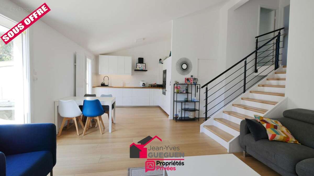 Maison à SAINT-JEAN