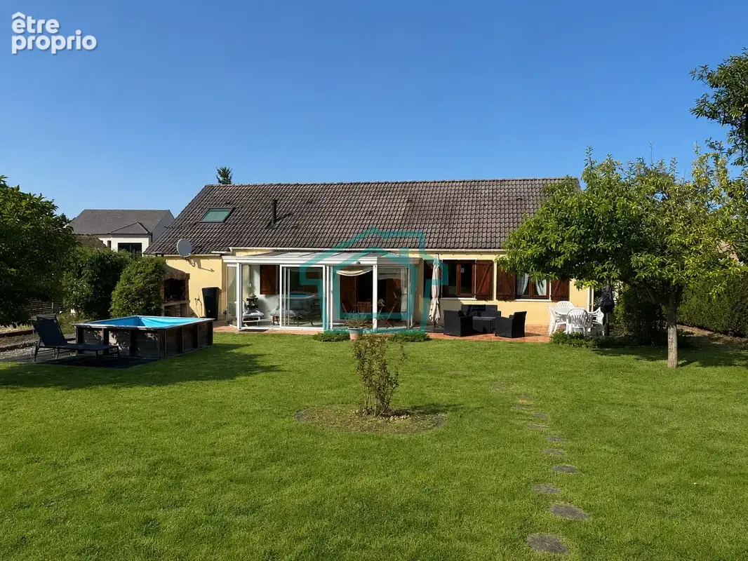 Maison à THOIRY