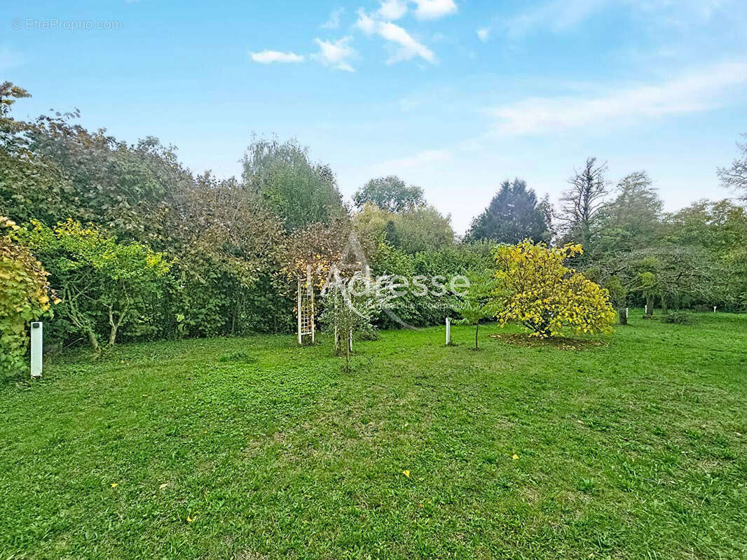 Maison à COUILLY-PONT-AUX-DAMES