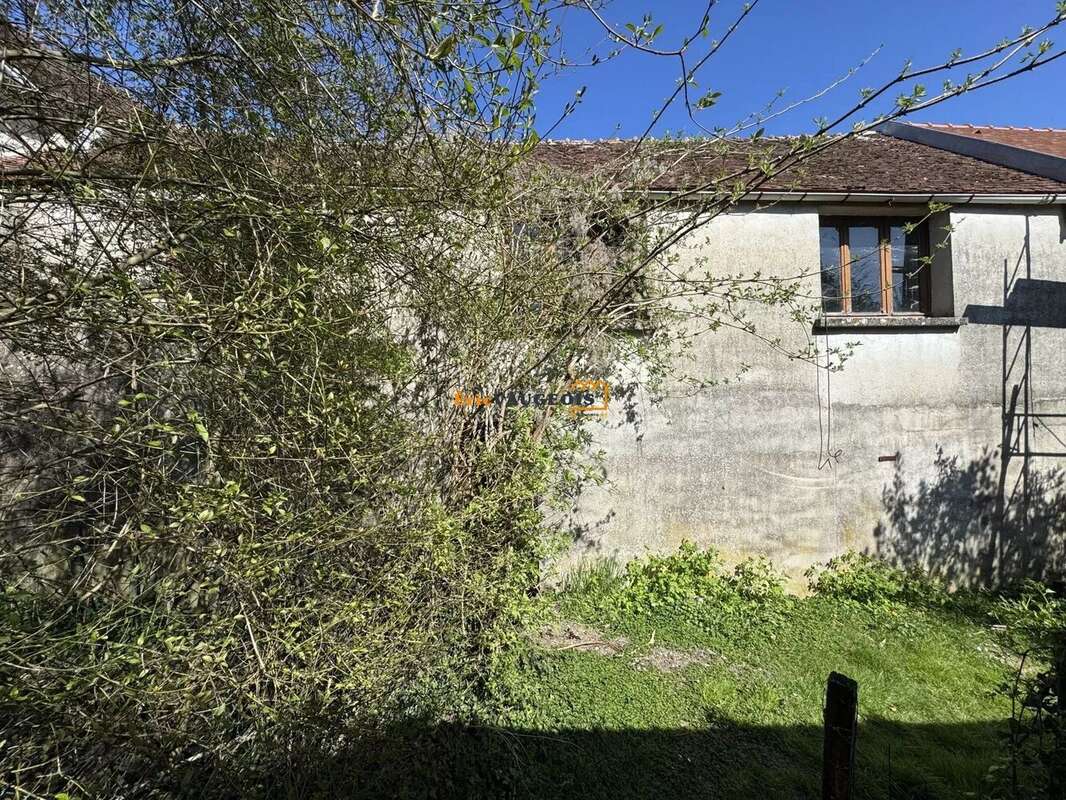 Maison à REBAIS