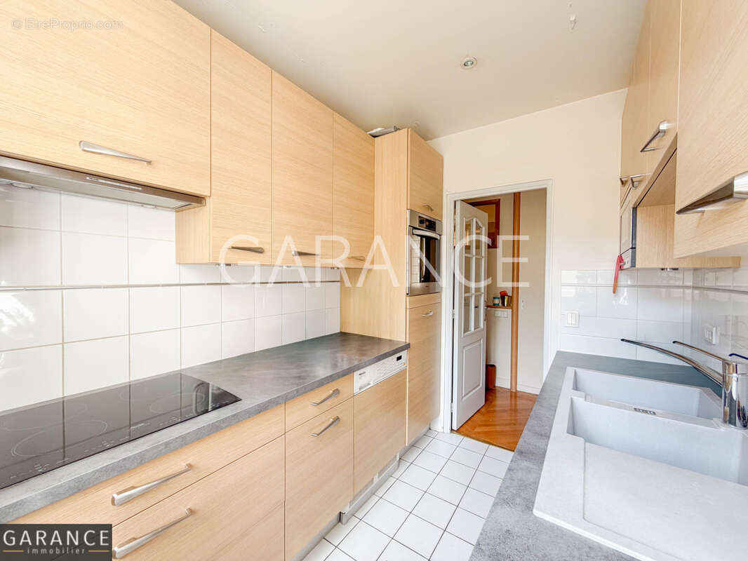 Appartement 104 m² à Paris-15e  - photo 6