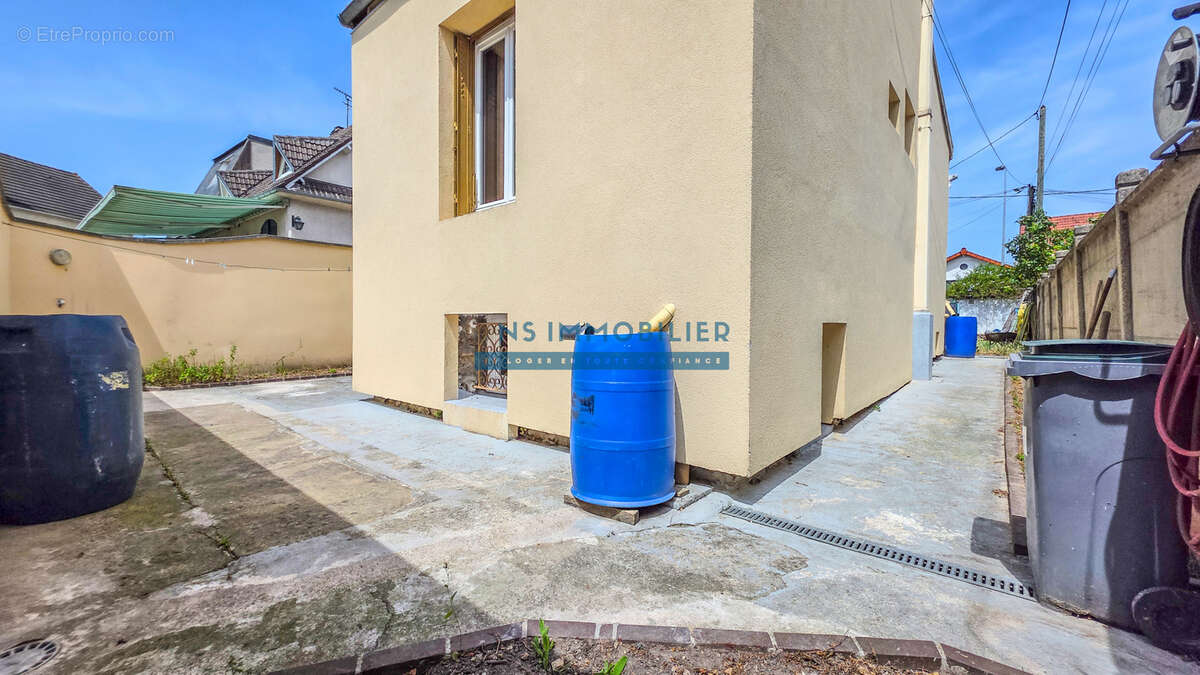 Maison à HOUILLES