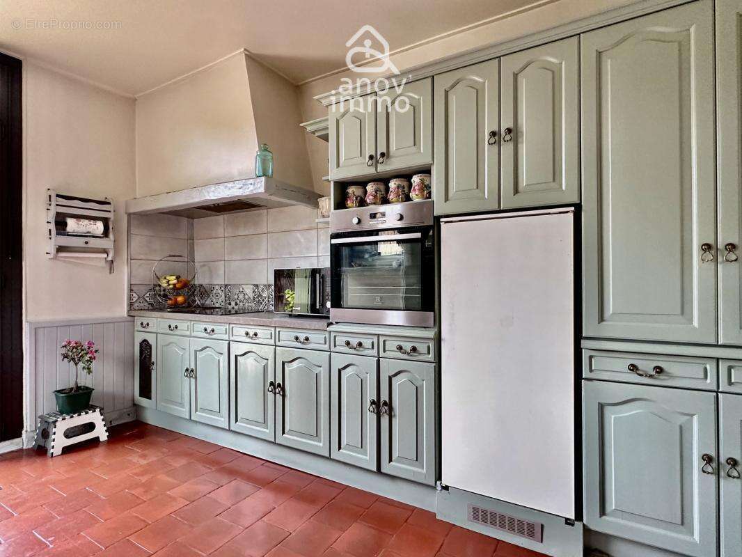 Maison de charme des années 30 à vendre L'Isle d'Espagnac - photo 5