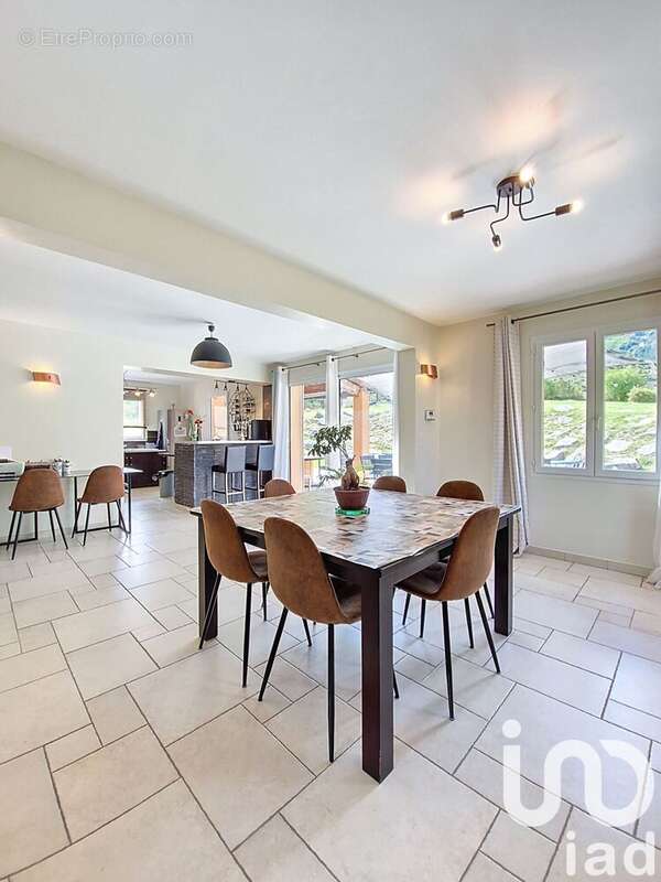 Photo 5 - Maison à LES OMERGUES