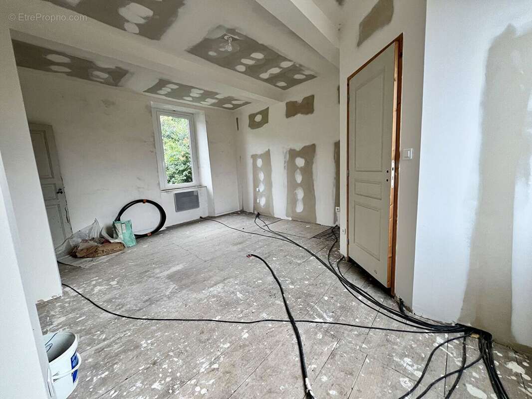 Maison à SALIES-DU-SALAT