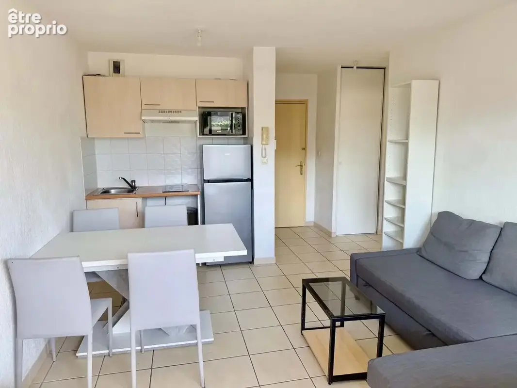 Appartement T2 en rez-de-chaussée avec terrasse, piscine et parking - photo 2