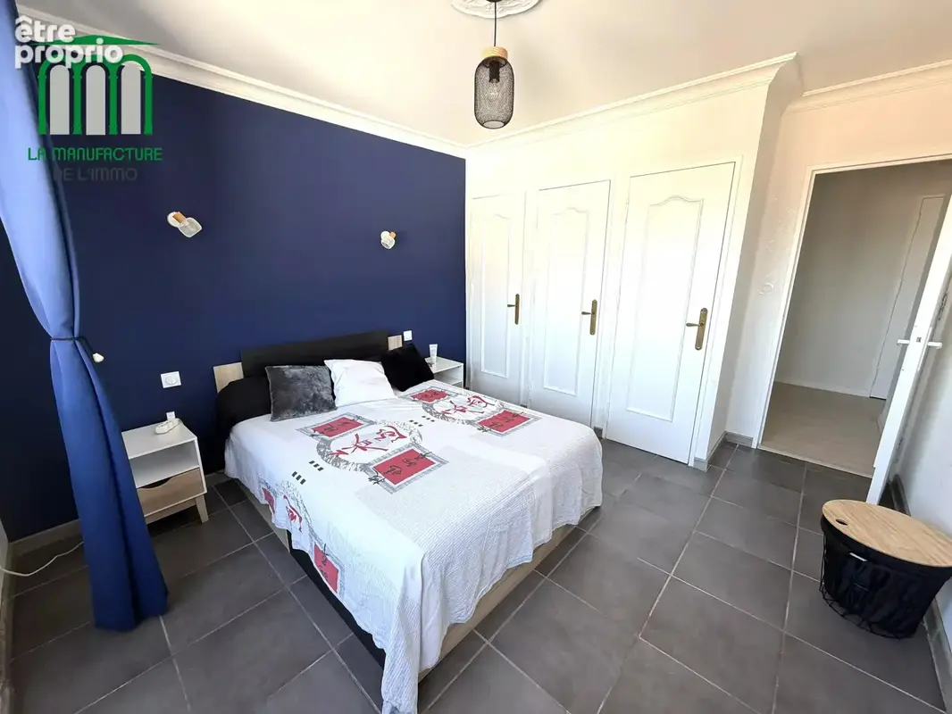Appartement F4 de 87 m² - balcon - dernier étage - cave et garage / Monthieu prox. steel - photo 15