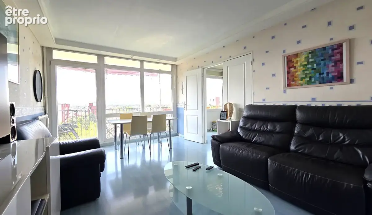 Appartement à HOUILLES