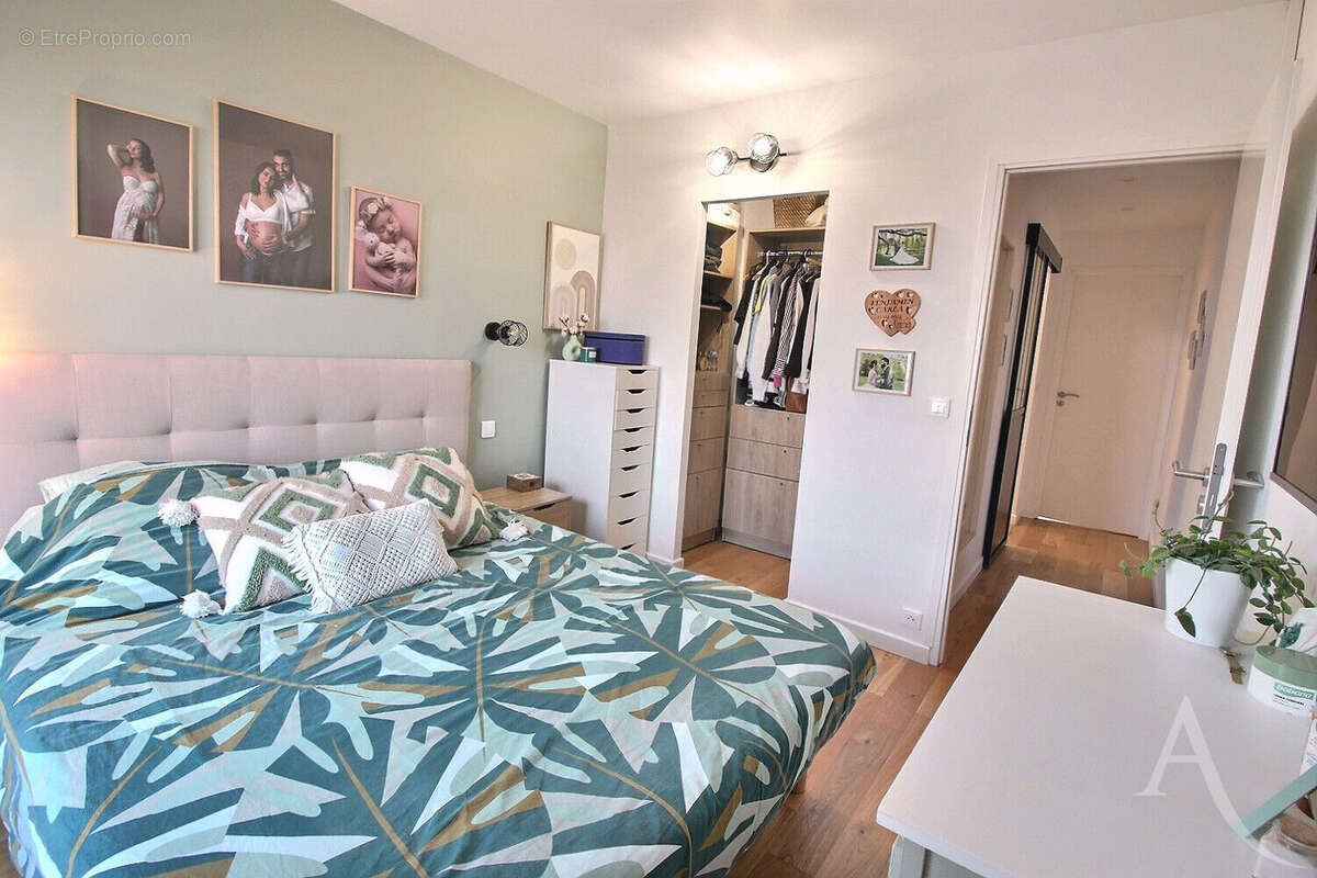 Appartement à THIAIS