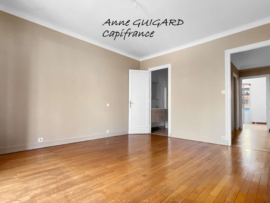 ANNECY (74) - Appartement 3 PIECES de 91m² de style Bourgeois avec cave - photo 13