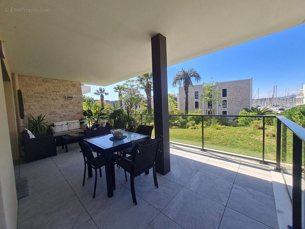 Appartement à SAINT-MANDRIER-SUR-MER