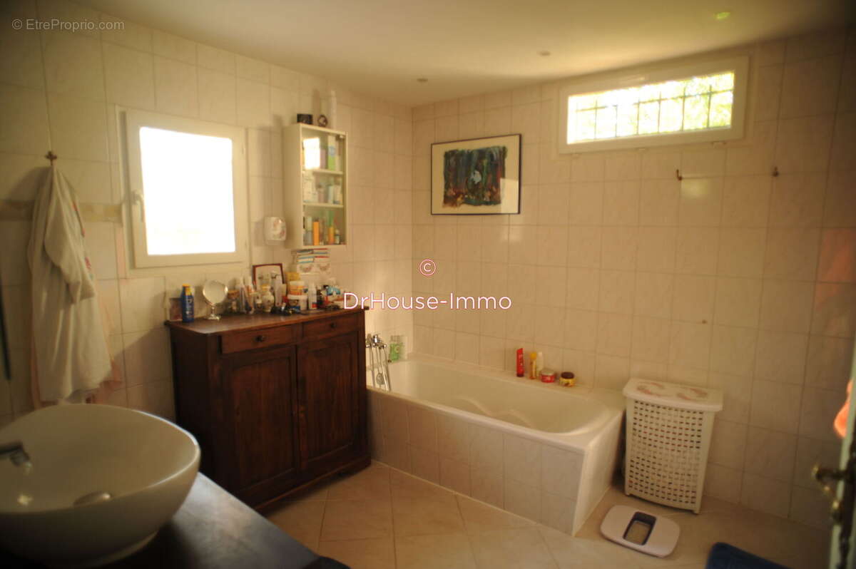 Maison 156 m² à Saint-Florent-Sur-Auzonnet  - photo 7