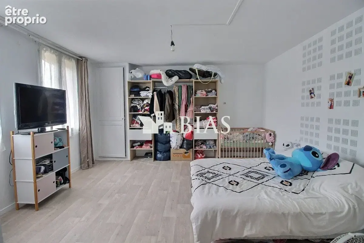 Maison 104 m² à Freneuse  - photo 4