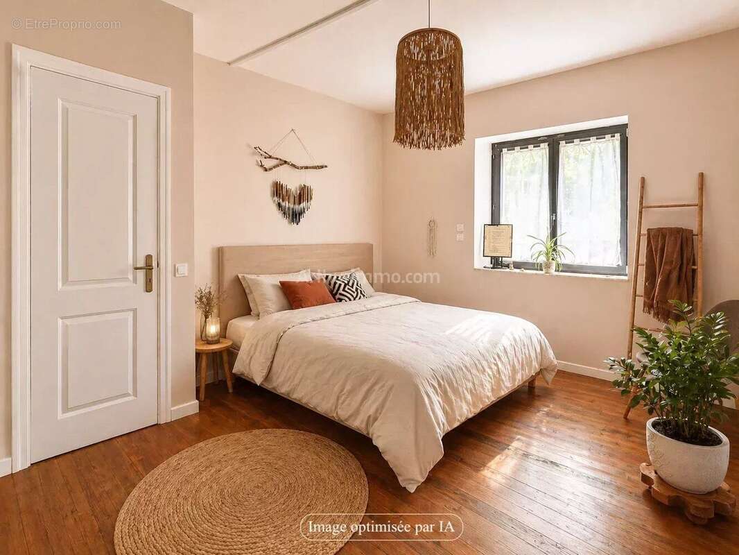 Maison à LOYETTES