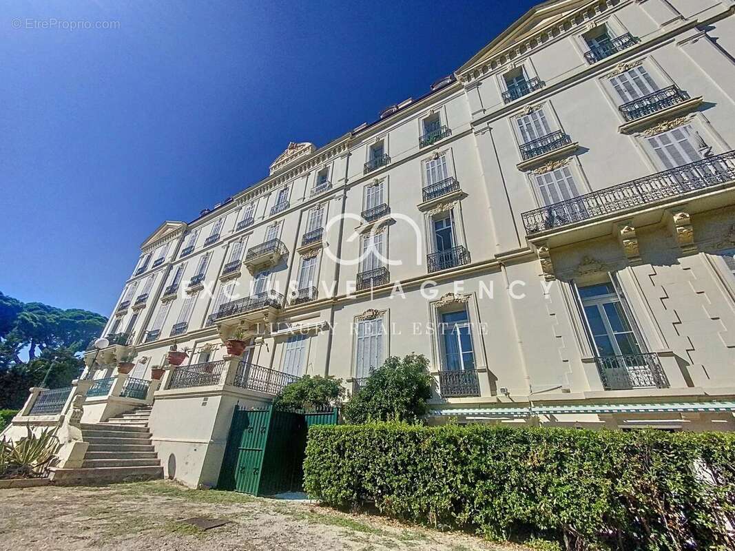 Appartement à CANNES