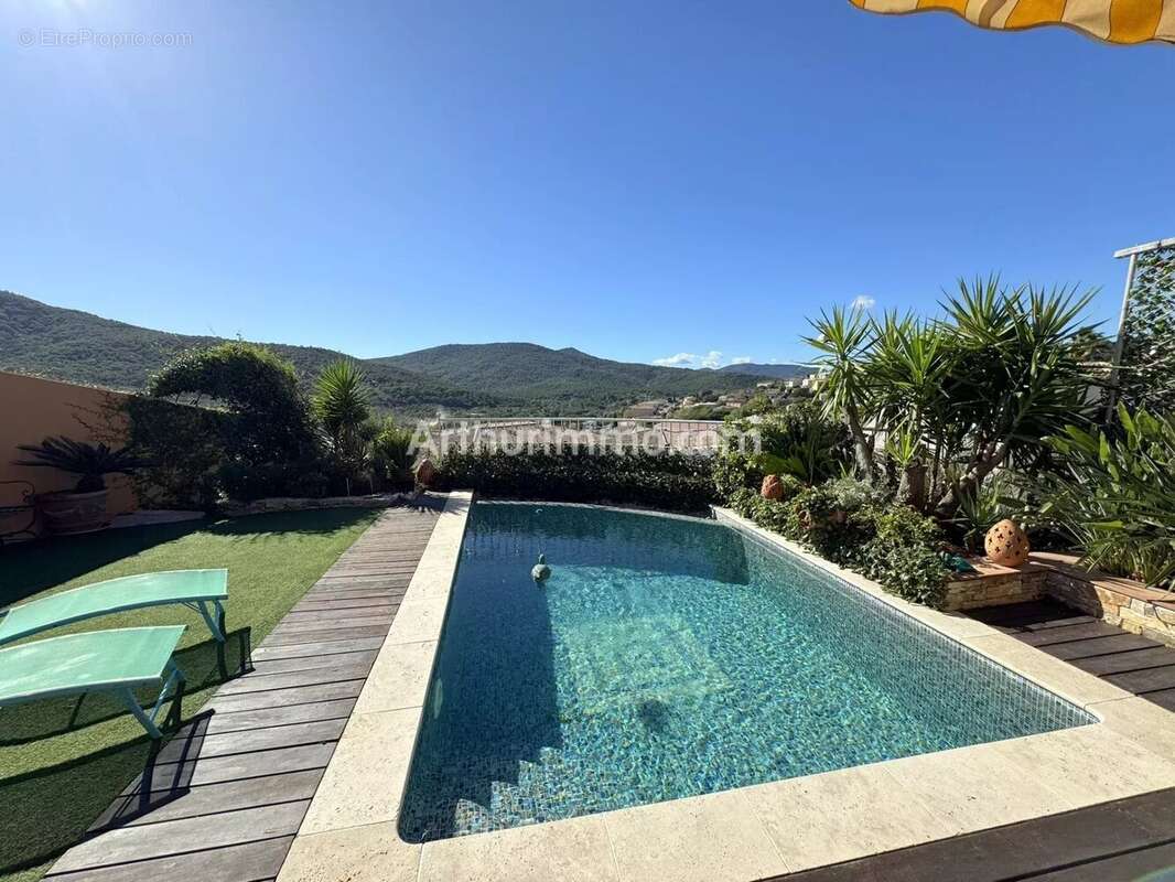 Maison à SAINTE-MAXIME