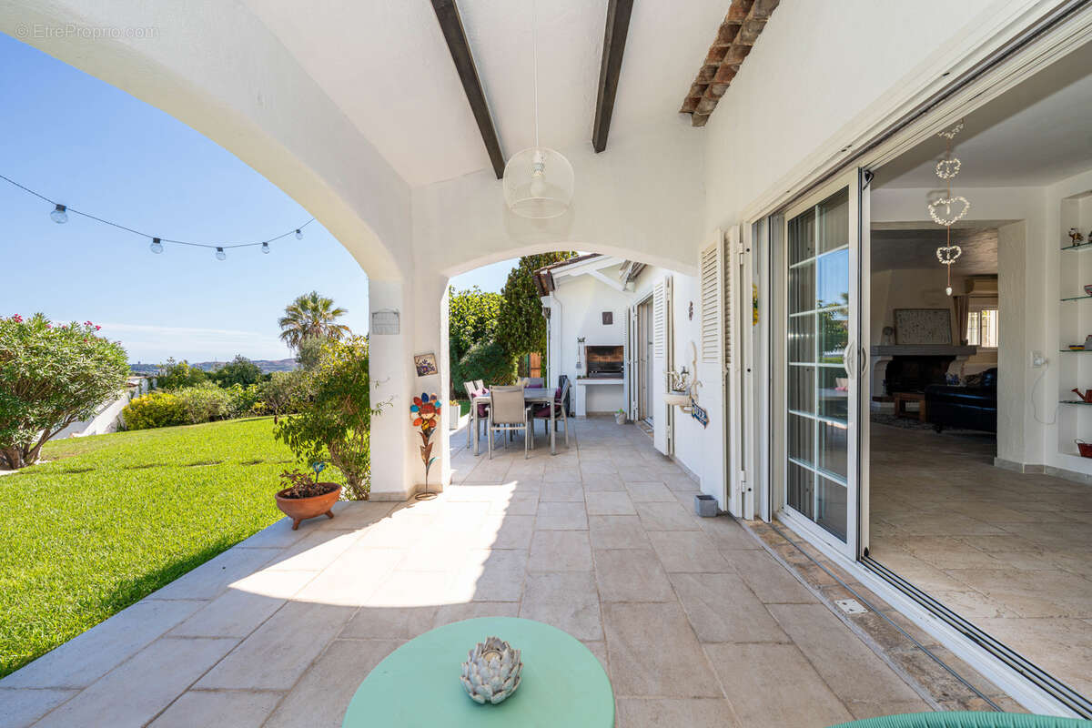 Maison à LA COLLE-SUR-LOUP