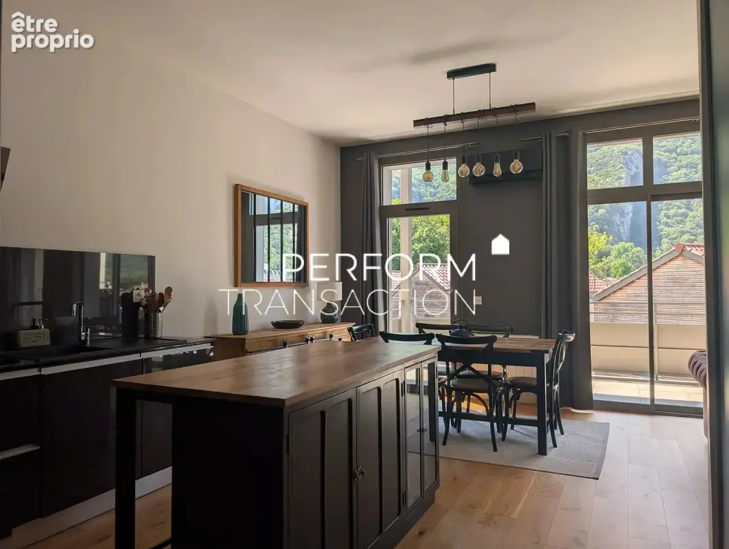 Très beau T4 - Cave et Garage - Terrasse avec Vue dégagée - photo 6