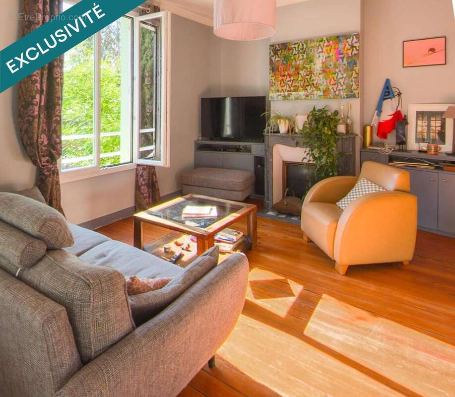 Photo 2 - Maison à SAINT-MAUR-DES-FOSSES