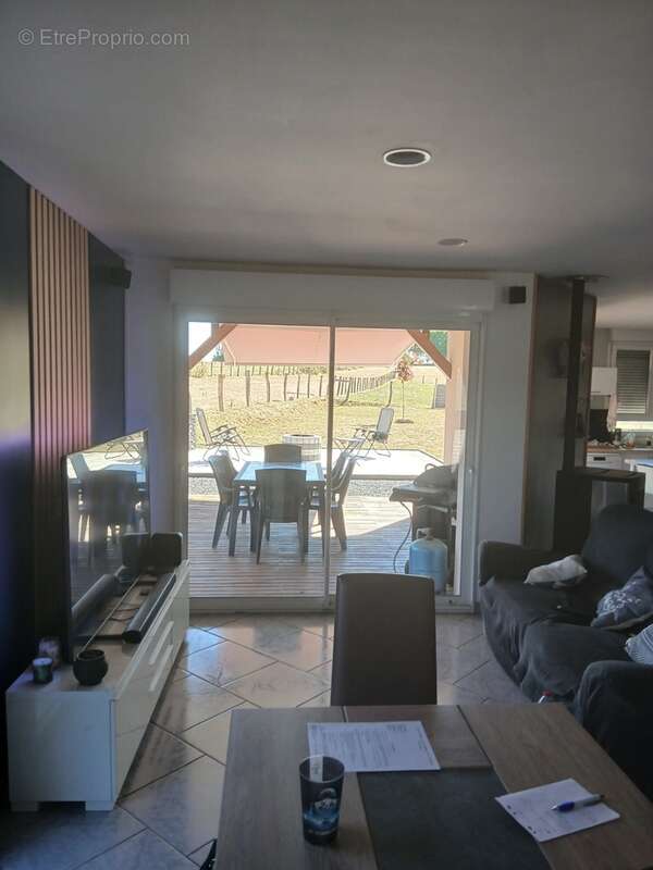 Maison à vendre 5 pièces  (70) - photo 3