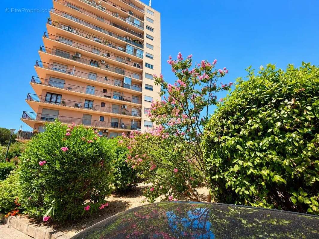 Appartement T3 de 90 m² et 29 m2 de terrasse- Vue mer panoramique - photo 18