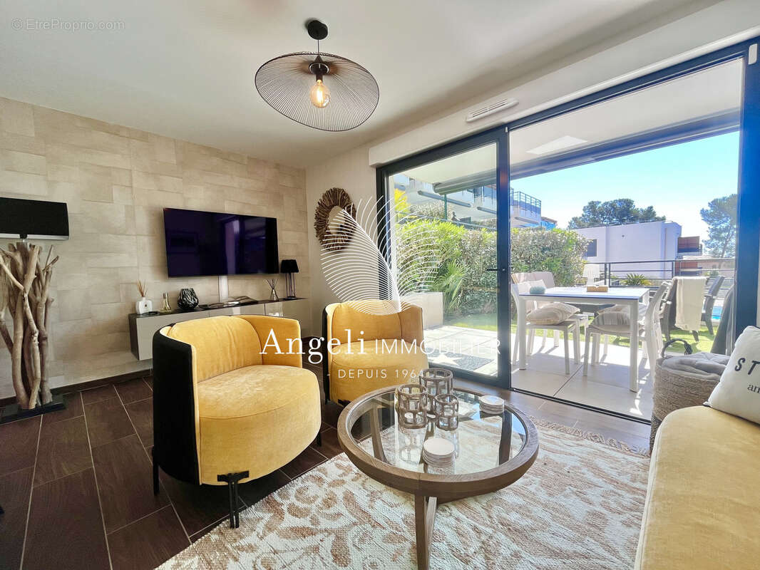 Appartement à FREJUS