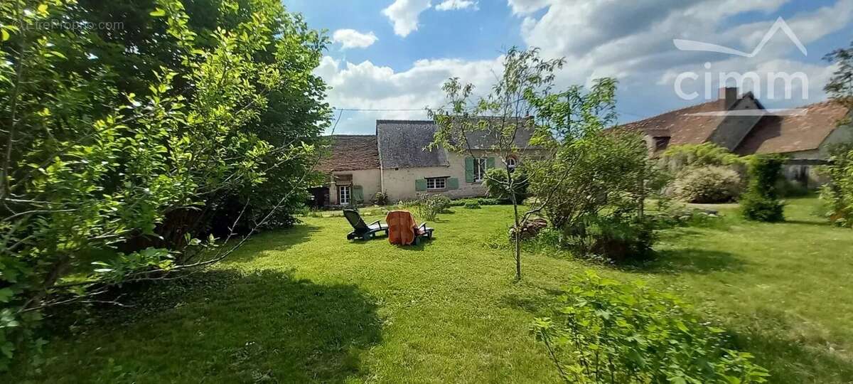 Maison à HUISSEAU-SUR-COSSON