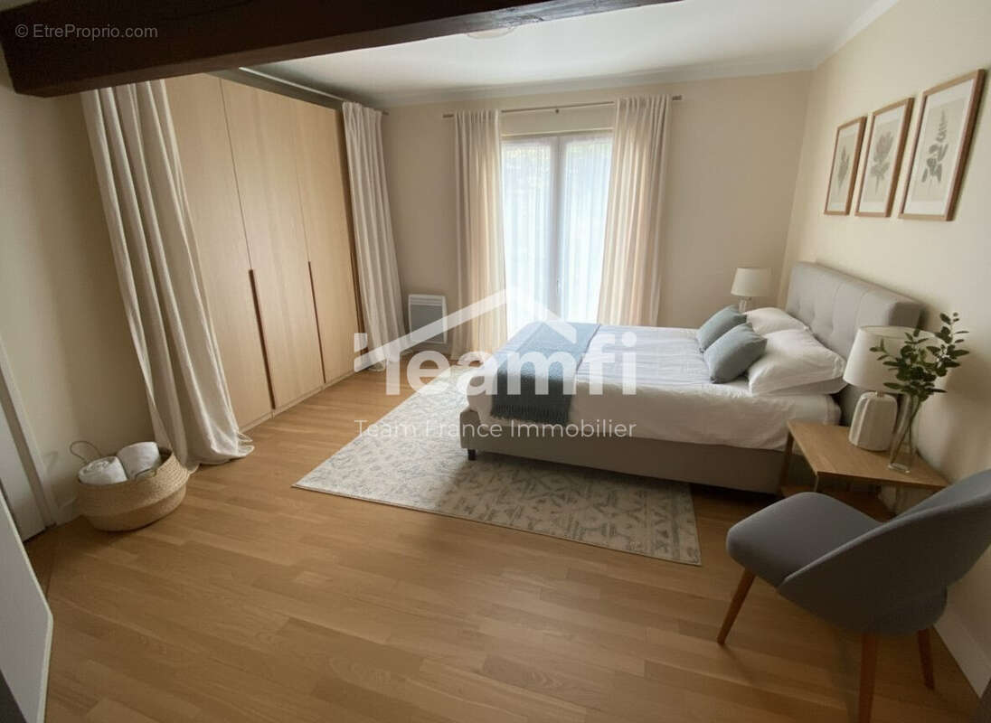 Maison 91 m² à Saint-Denis-De-Palin  - photo 5