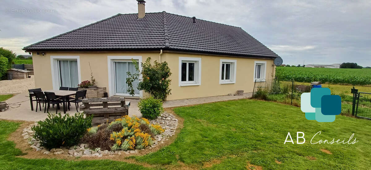 Maison à BOSC-EDELINE