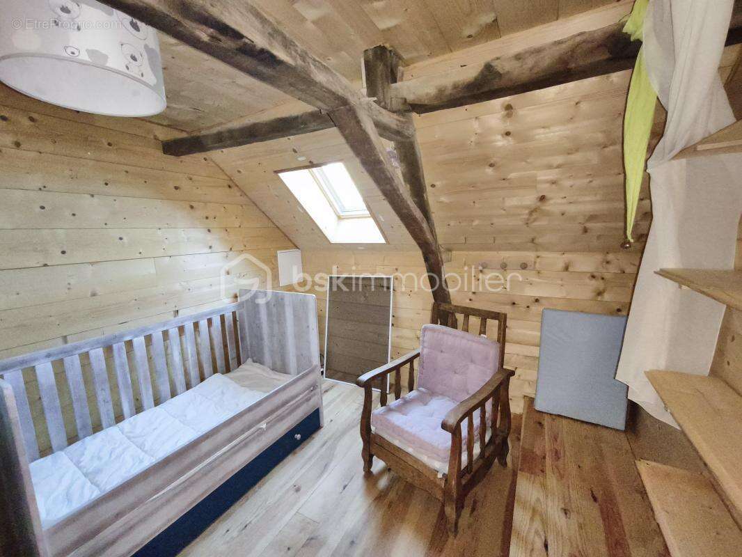 Maison à AURIONS-IDERNES