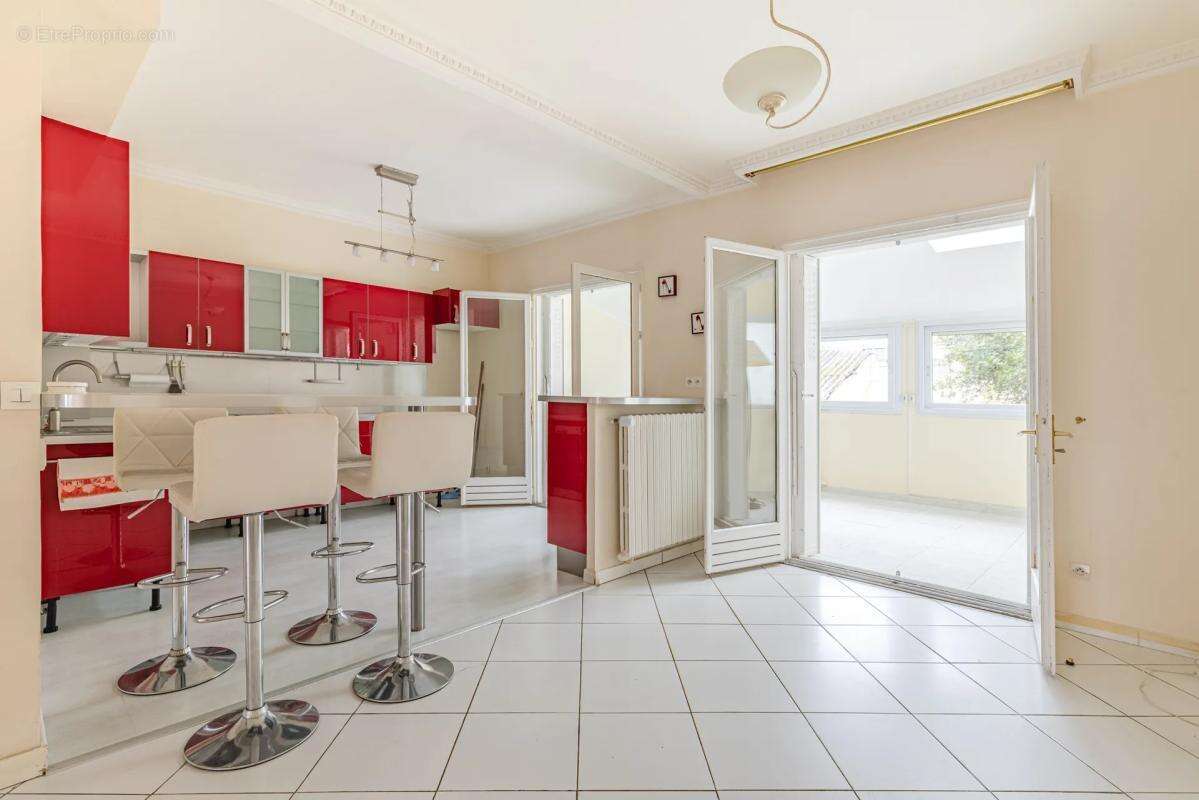 Maison à VILLEMOMBLE