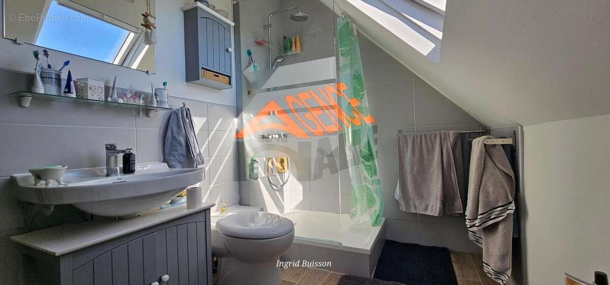 Maison à SAINT-MARTIN-DU-TERTRE