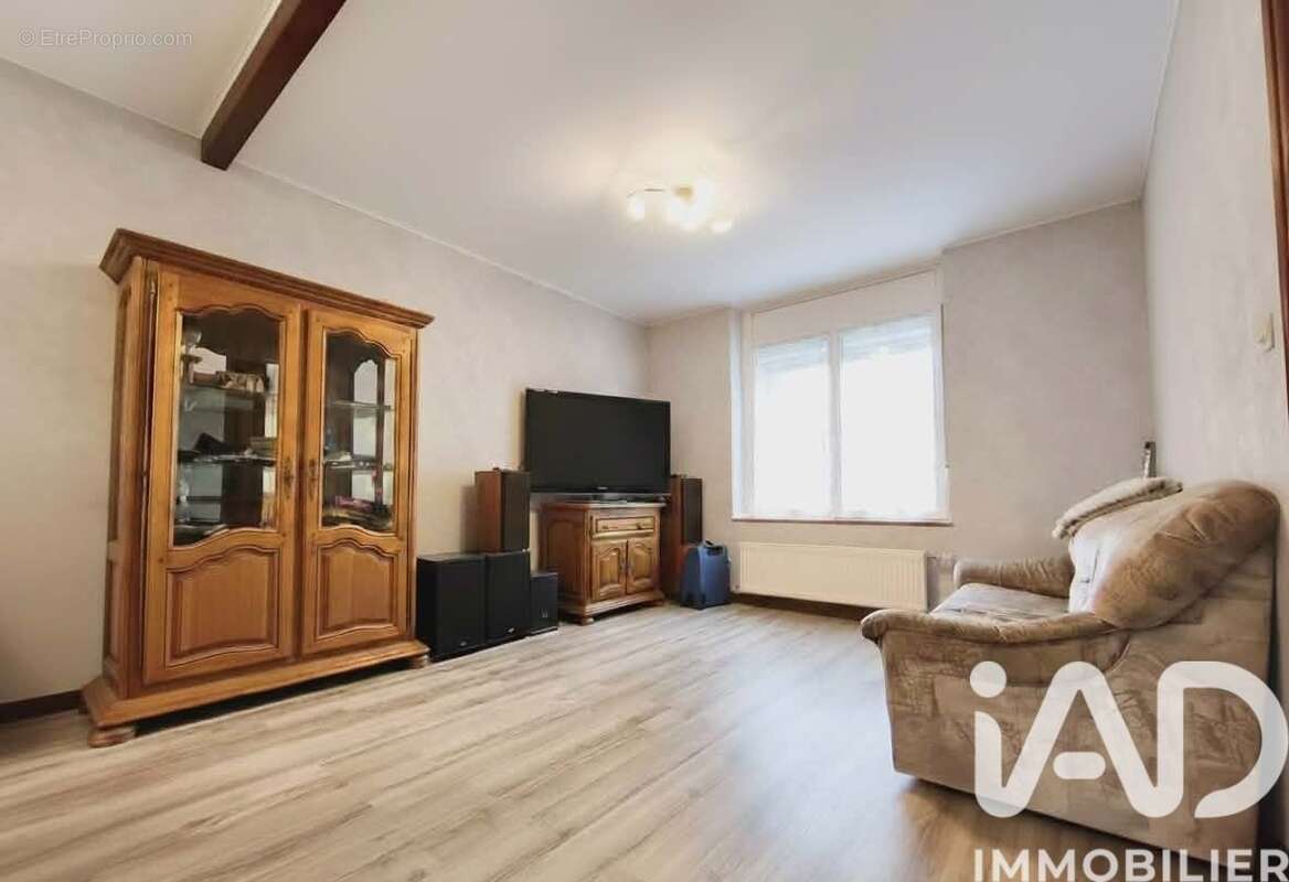 Photo 3 - Maison à HIRSON