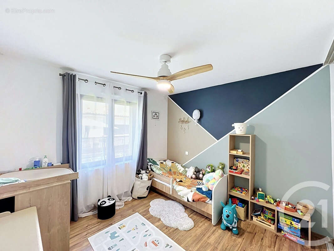 Maison 106 m² à Pavie  - photo 12