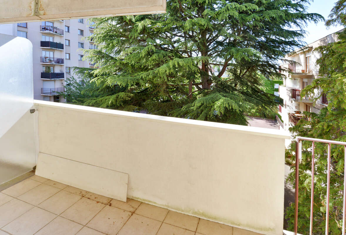 Appartement à MONTGERON