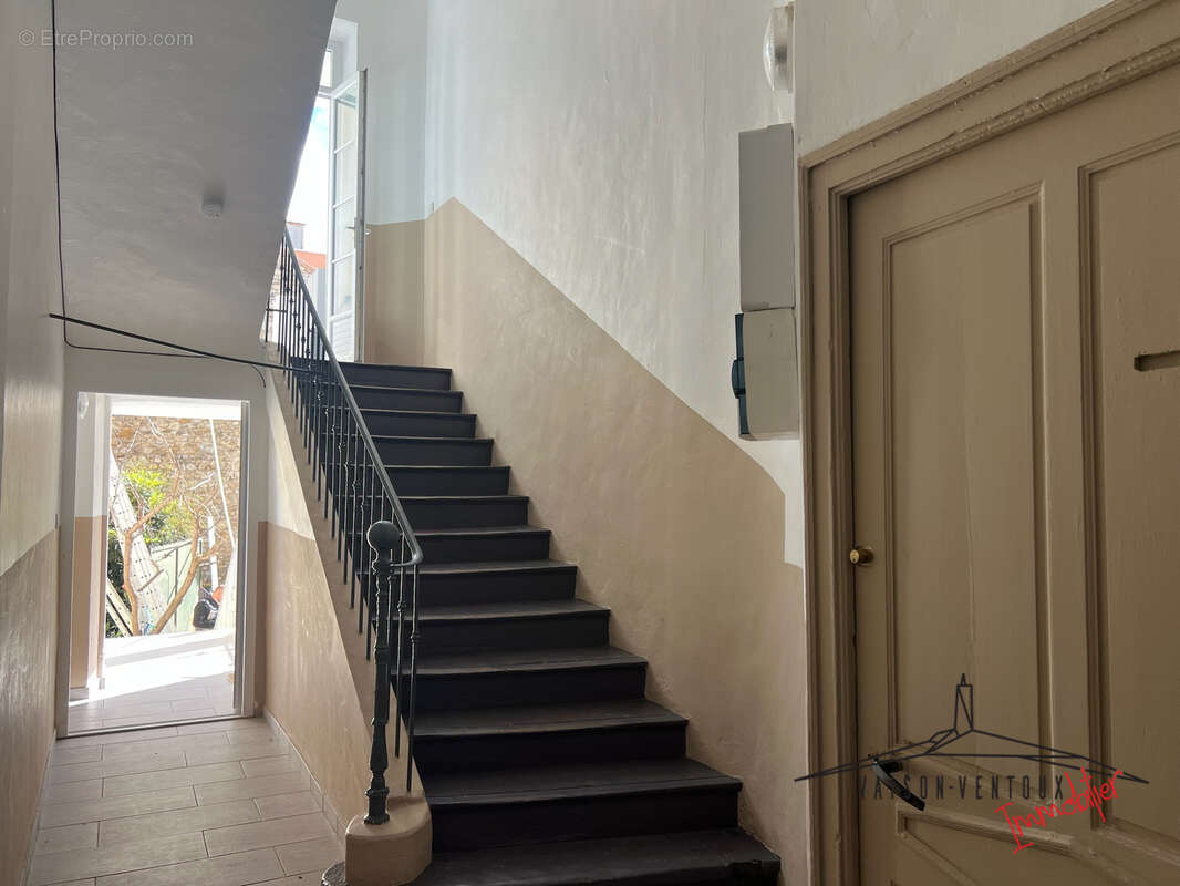 Appartement à NYONS