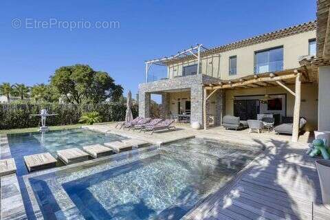 Maison à SAINT-TROPEZ