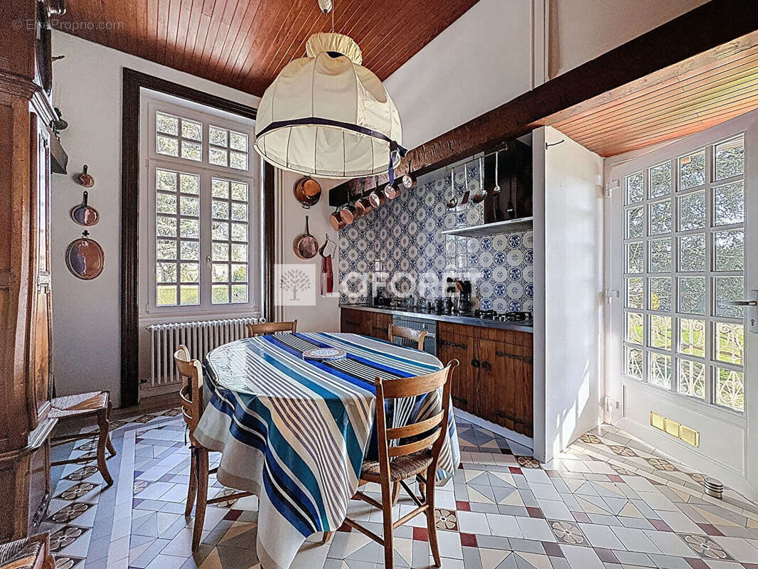 Maison à BOURG-EN-BRESSE