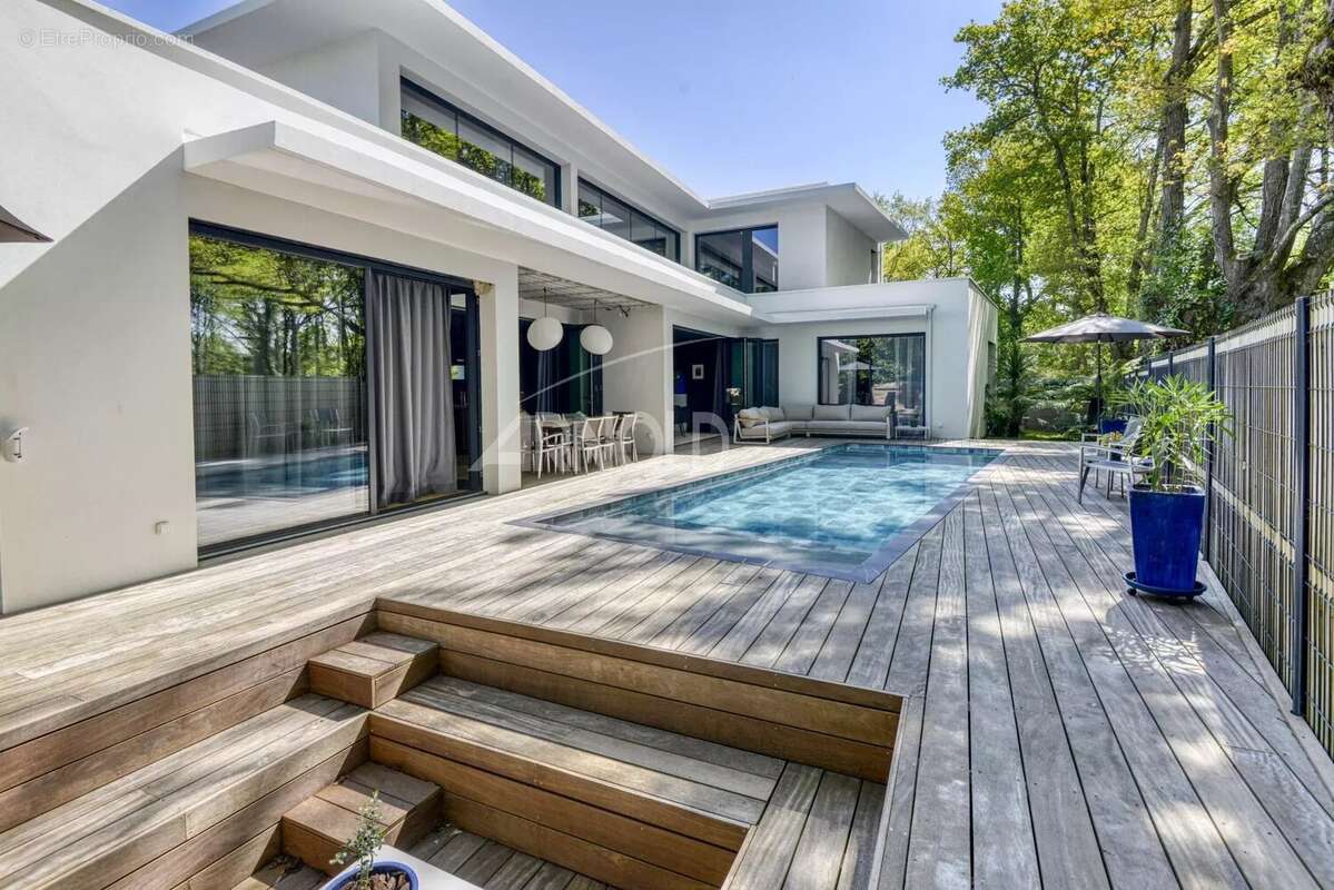 Maison à SUCE-SUR-ERDRE