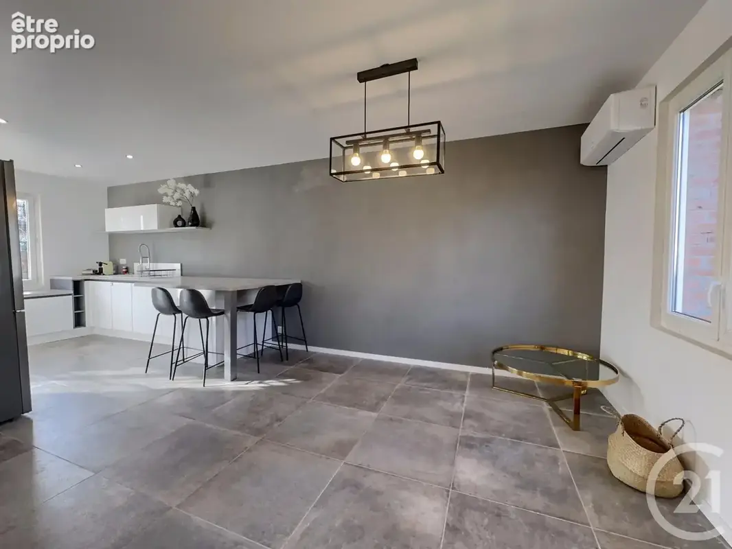 Maison 4 pièces 102 m² à vendre à Ligny-Le-Ribault (45240) - photo 6