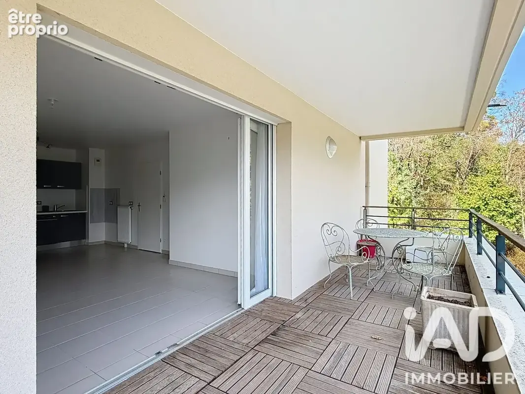 Photo 1 - Appartement à EMERAINVILLE
