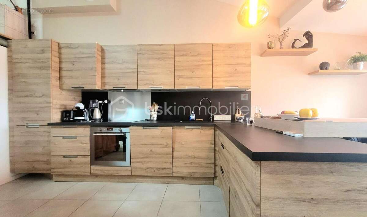 Appartement à POUSSAN