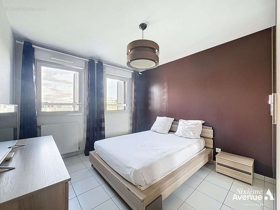 Appartement à SAINT-FONS