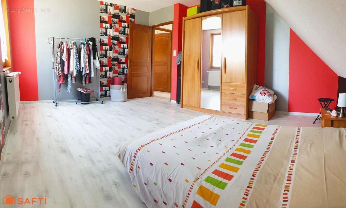 Maison 169 m² à Melincourt  - photo 7
