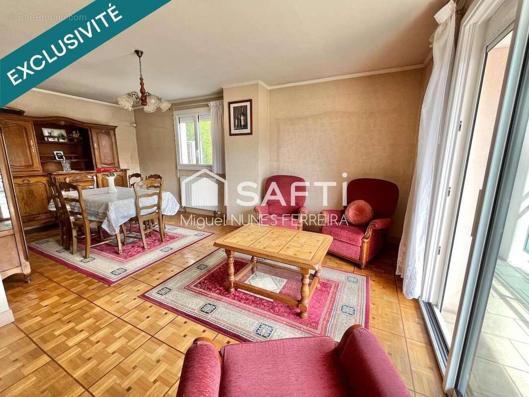 Maison 140 m² à Petit-Couronne  - photo 4