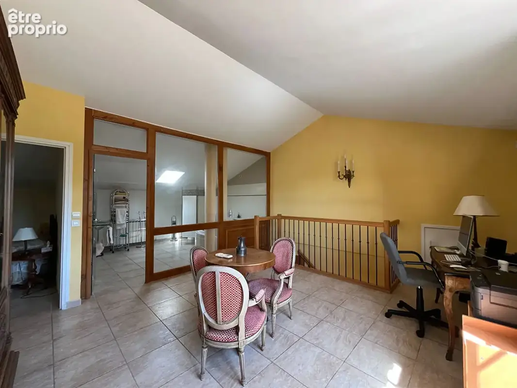 Maison Le Thor 8 pièce(s) 214.13 m2 - photo 8