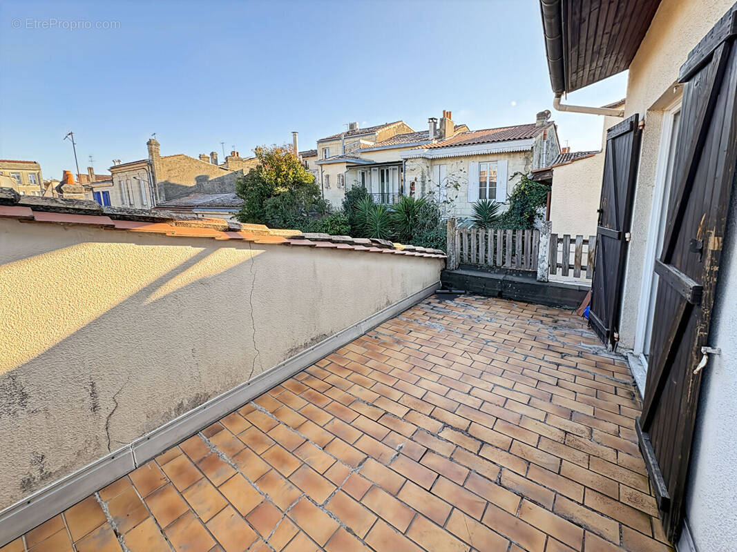Appartement à BORDEAUX